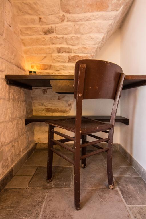 Maison Milleottocento Чистернино Екстериор снимка