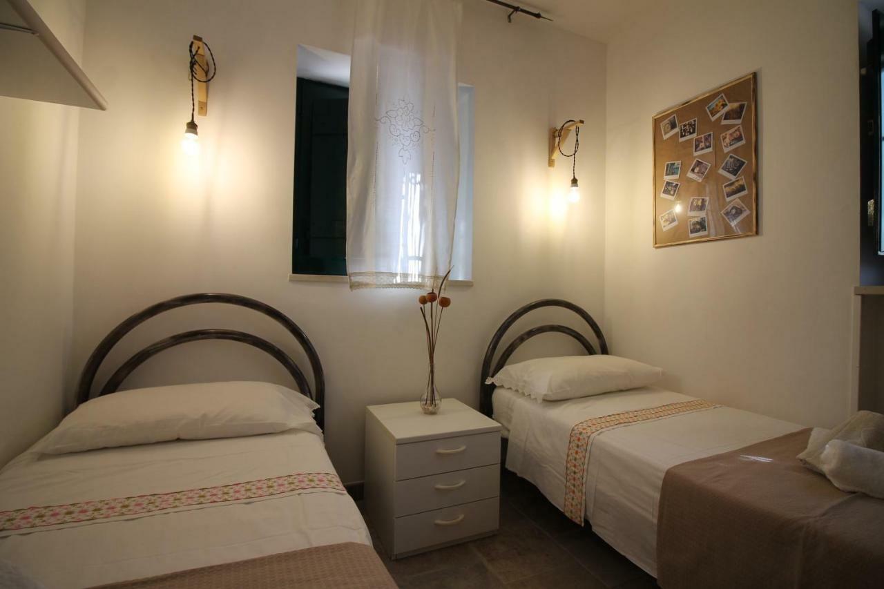Maison Milleottocento Чистернино Екстериор снимка