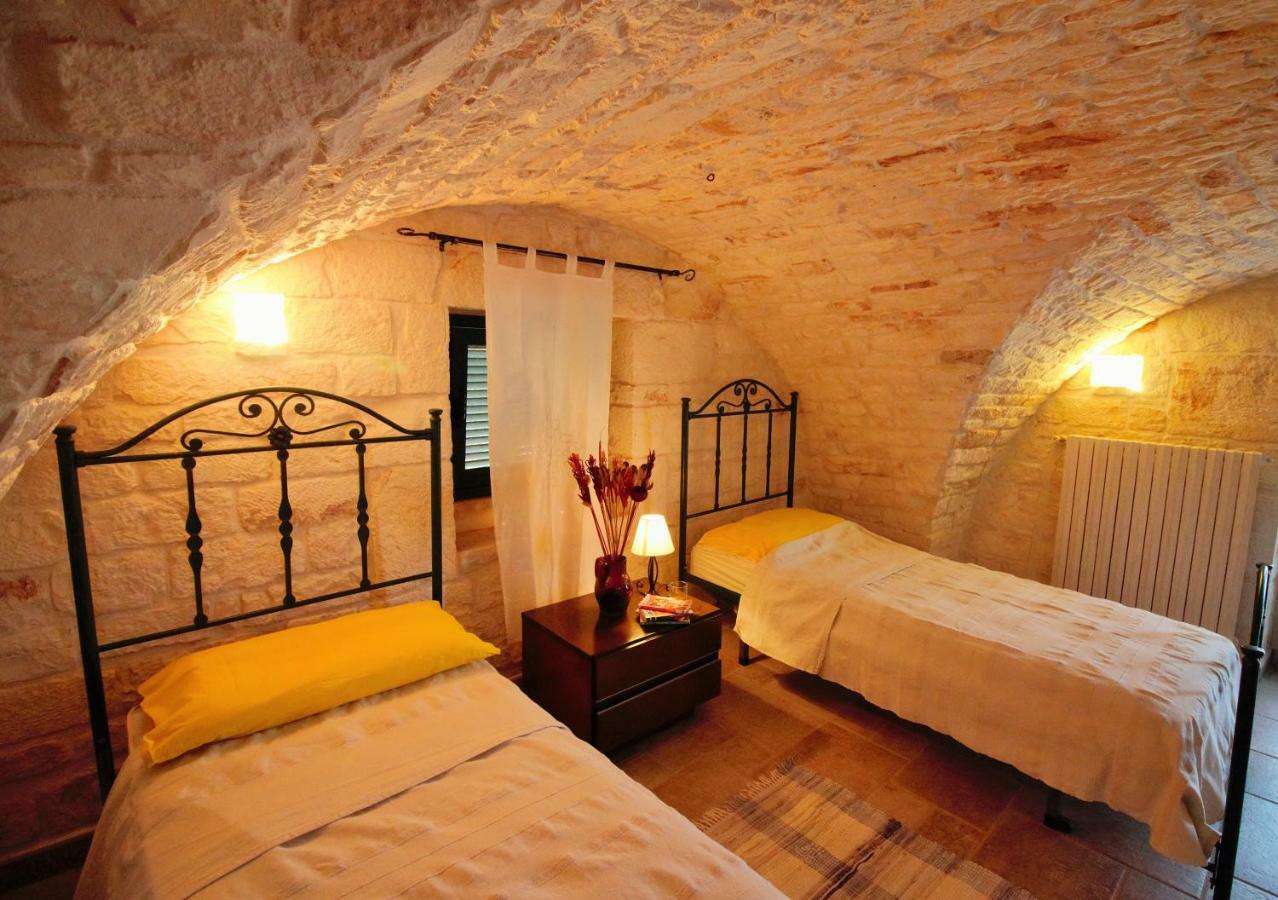 Maison Milleottocento Чистернино Екстериор снимка